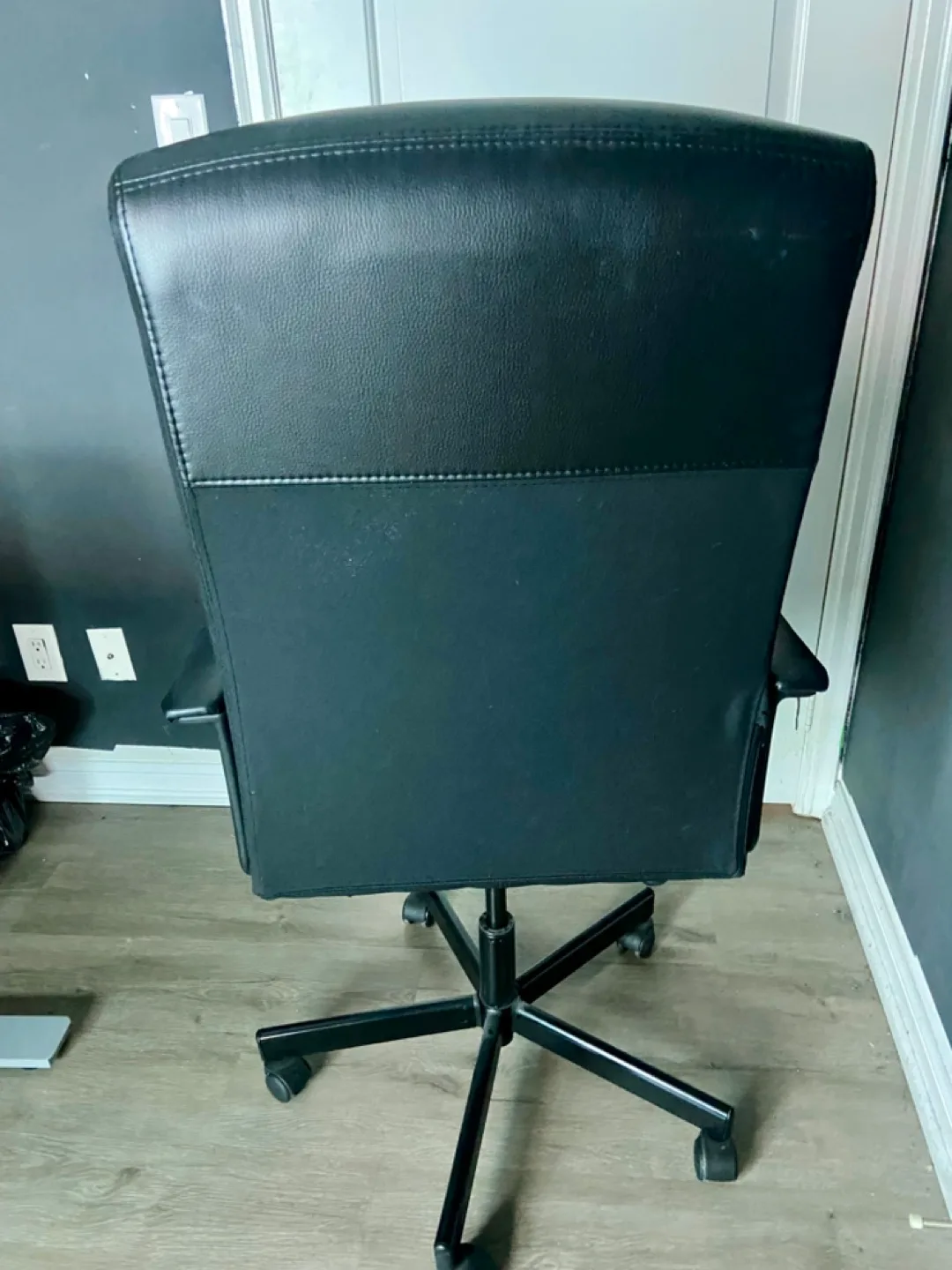 IKEA Black Office Chair image indicator(2)