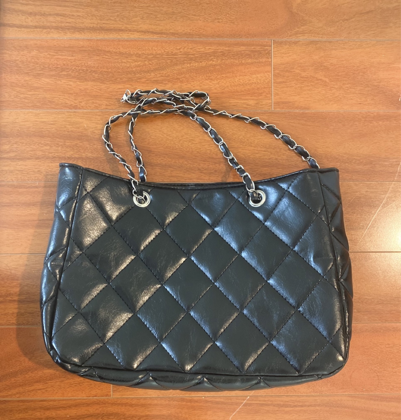 Black Quilted Chain Strap Tote Bag