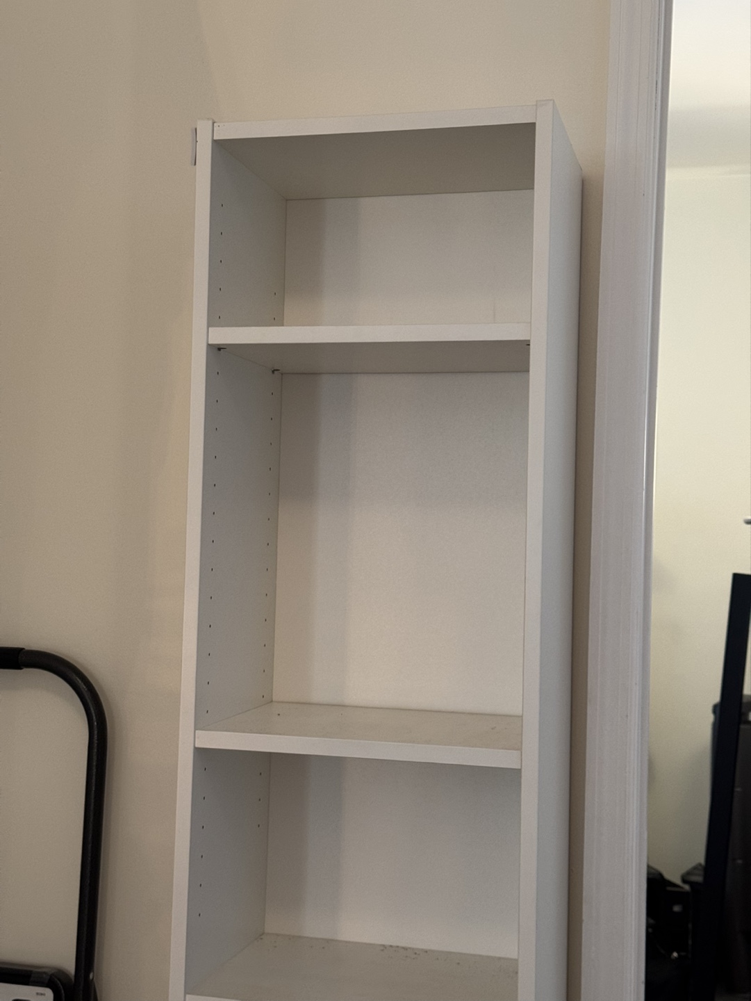 White IKEA Billy Bookshelf - 5 Shelves - photo 4