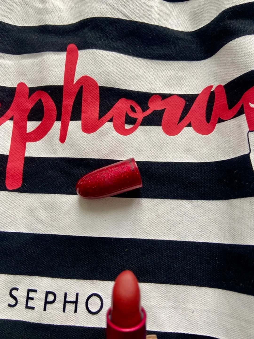 MAC Lipstick and Sephora Tote Bag image indicator(5)