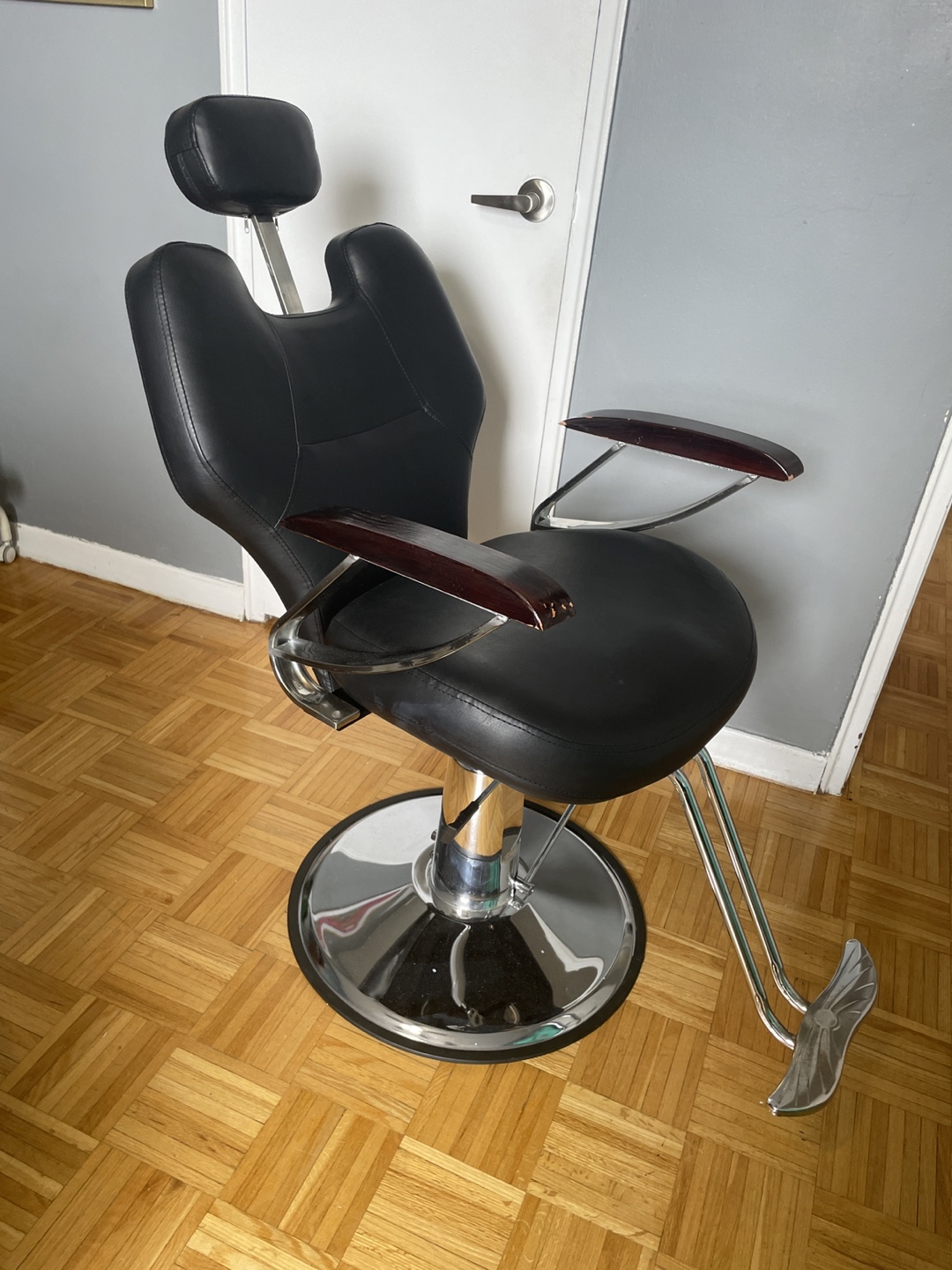 Salon Styling Chair - photo 2