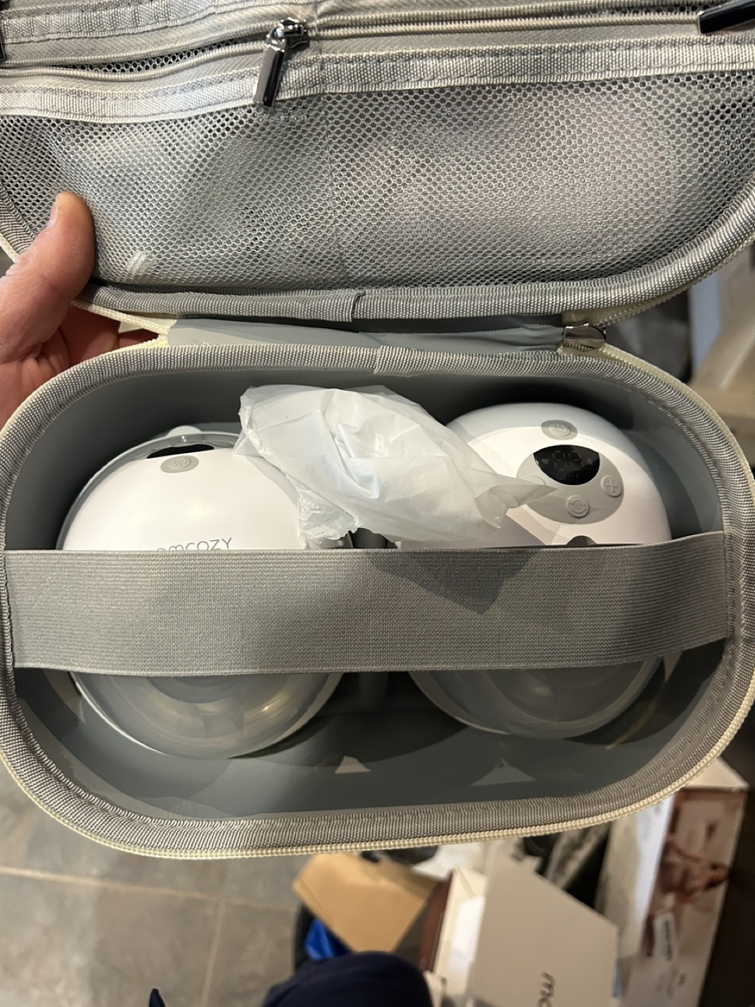 Momcozy M5 Wearable Breast Pump - New in Box - photo 2