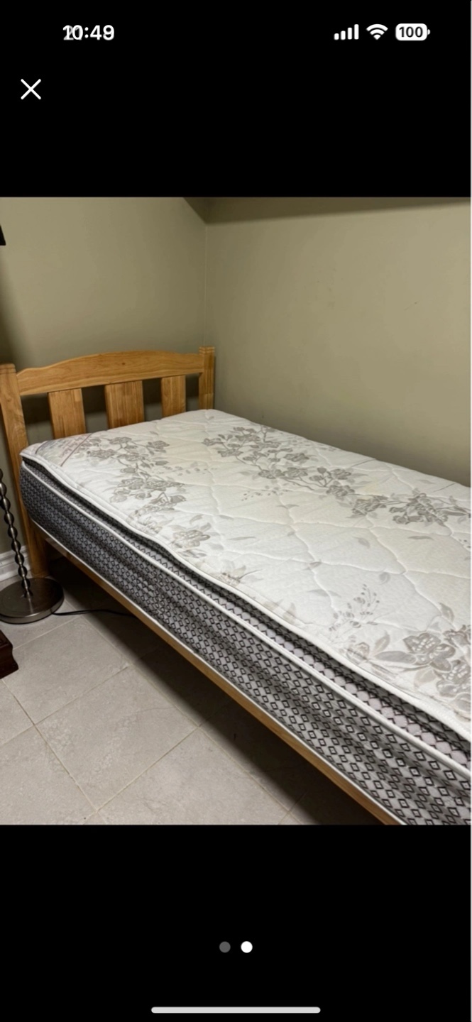 Single bed frame with mattress，$ 120 - photo 2