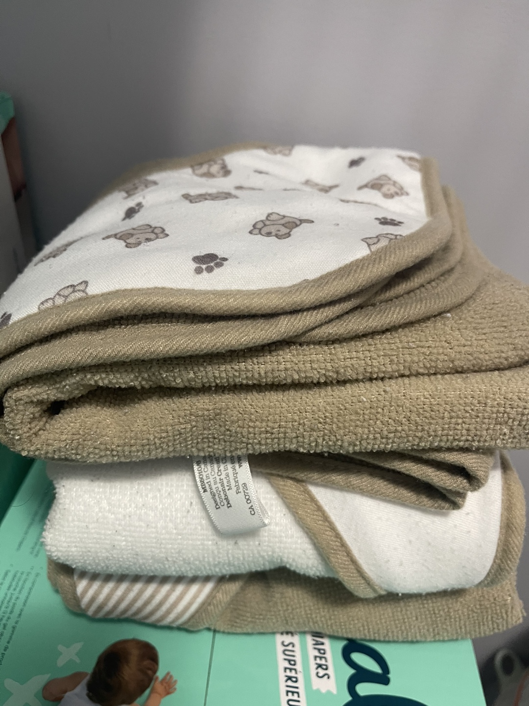 Baby Bath Set - Tub, Support & Towels - photo 2