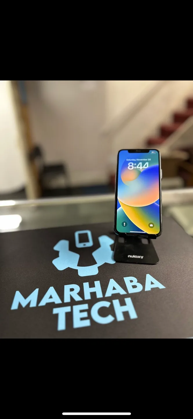 IPhone 11 Pro Grey PICKUP IN STORE WITH WARRANTY thumbnail