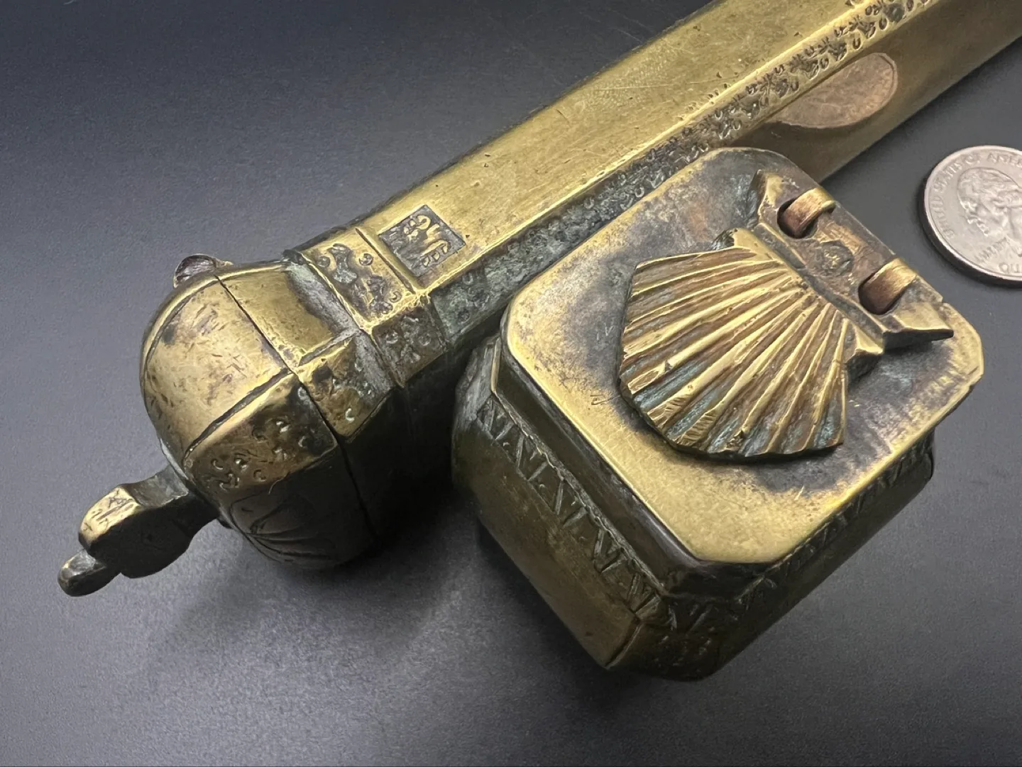 Antique brass ottoman scribe set image indicator(4)