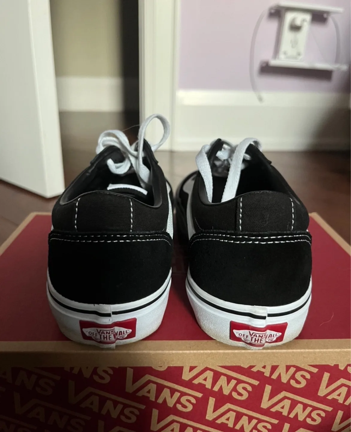 Vans Old Skool Size 8.5 image indicator(3)