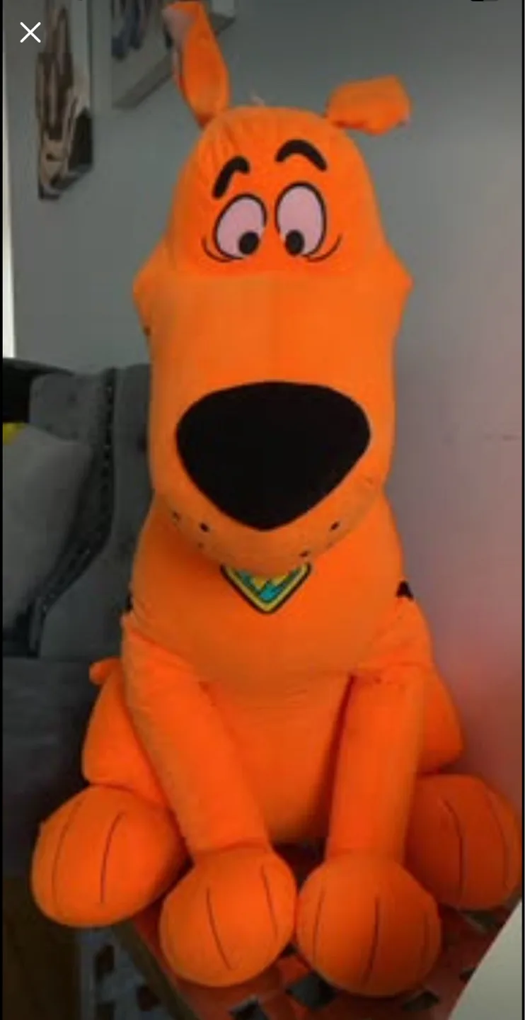 Giant Scooby Doo Plush Toy thumbnail