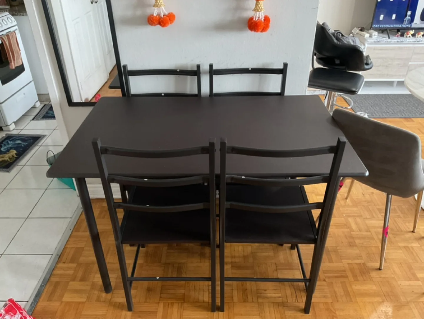 Mainstays 5-Piece Metal Dining Set thumbnail
