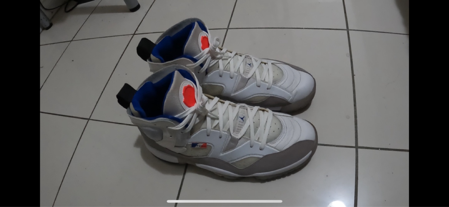 Jumpman Two Trey PSG – Size 12