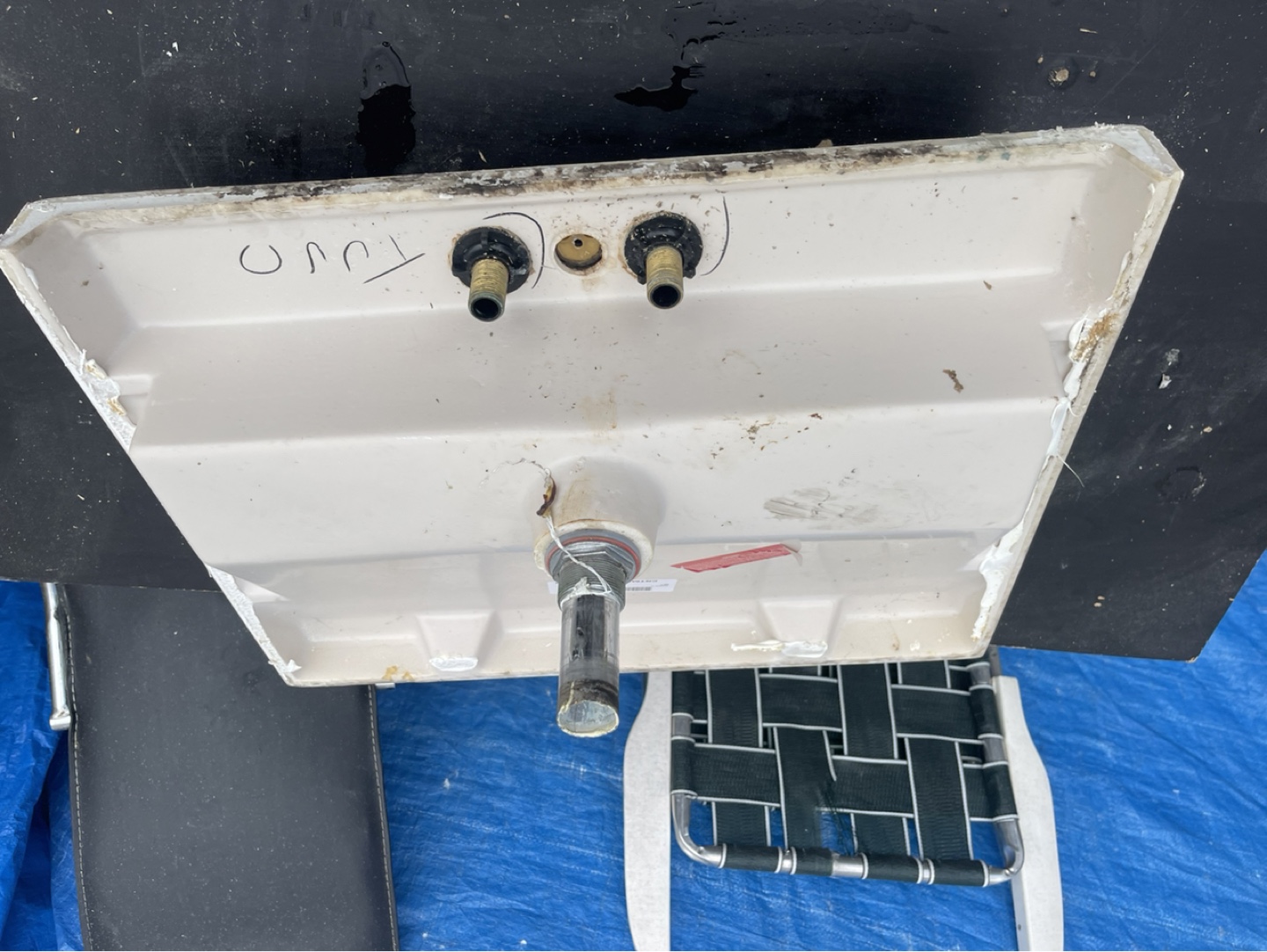 White Rectangular Bathroom Sink with Faucet - photo 4