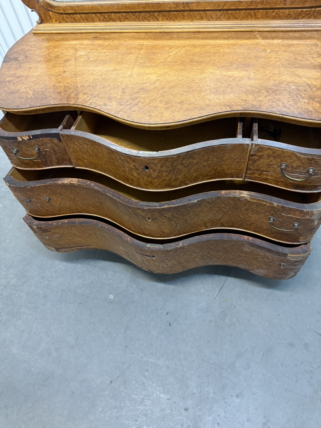 Antique Vanity Dresser with Mirror - photo 5
