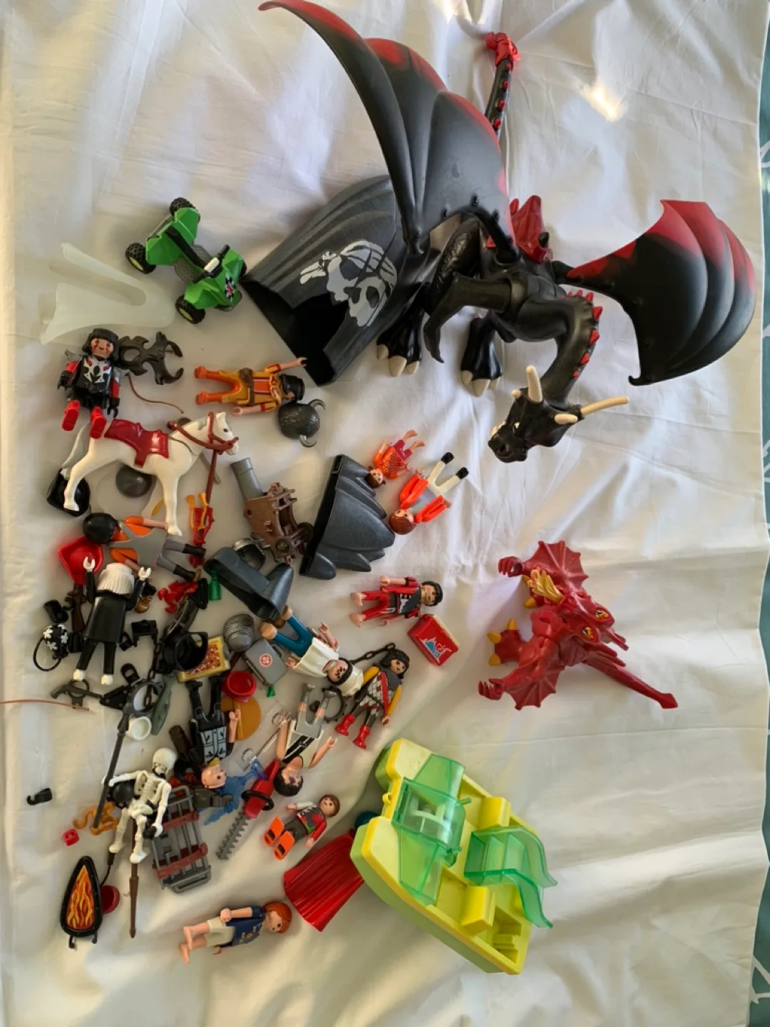 Playmobil Lot -  Houses, Figures & Accessories image indicator(2)