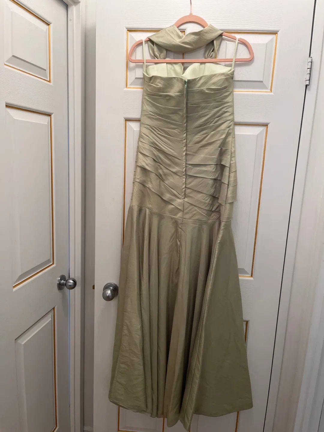 JJ's House Light Green Halter Neck Floor Length Evening Gown image indicator(4)