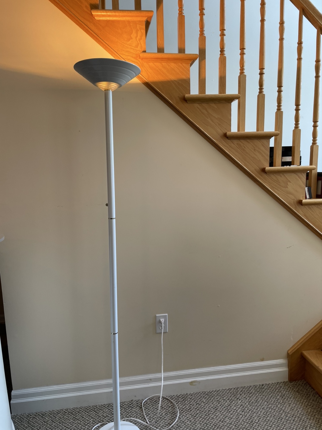 White Floor Lamp - photo 3