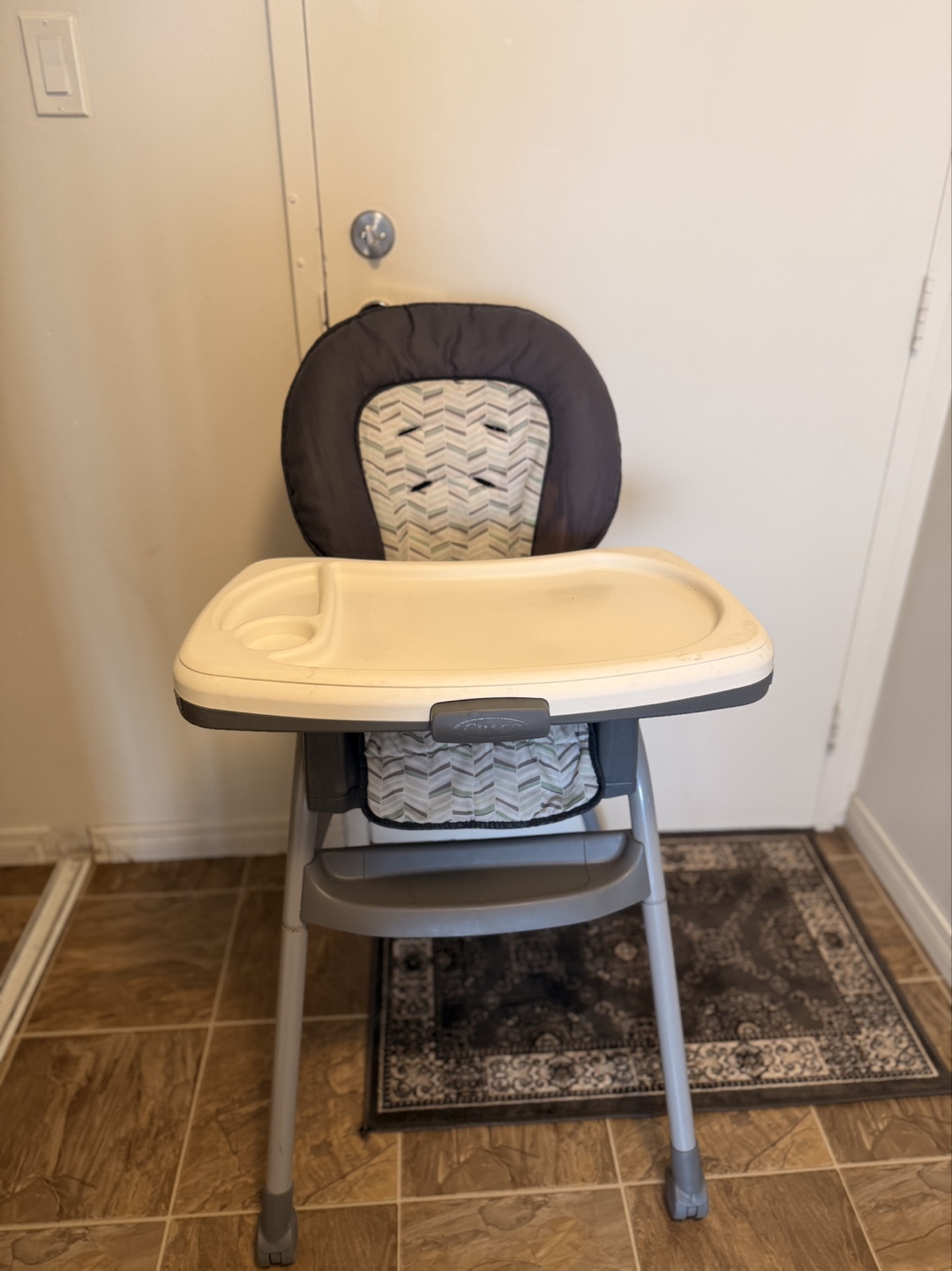 Convertible High Chair - photo 4