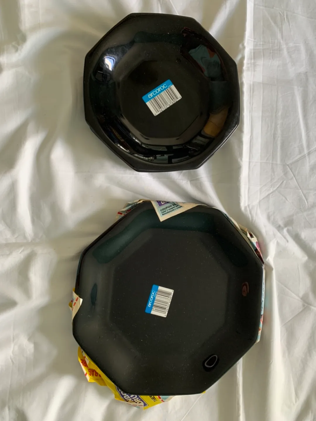 Arc International Black Octagonal Glassware Set image indicator(2)