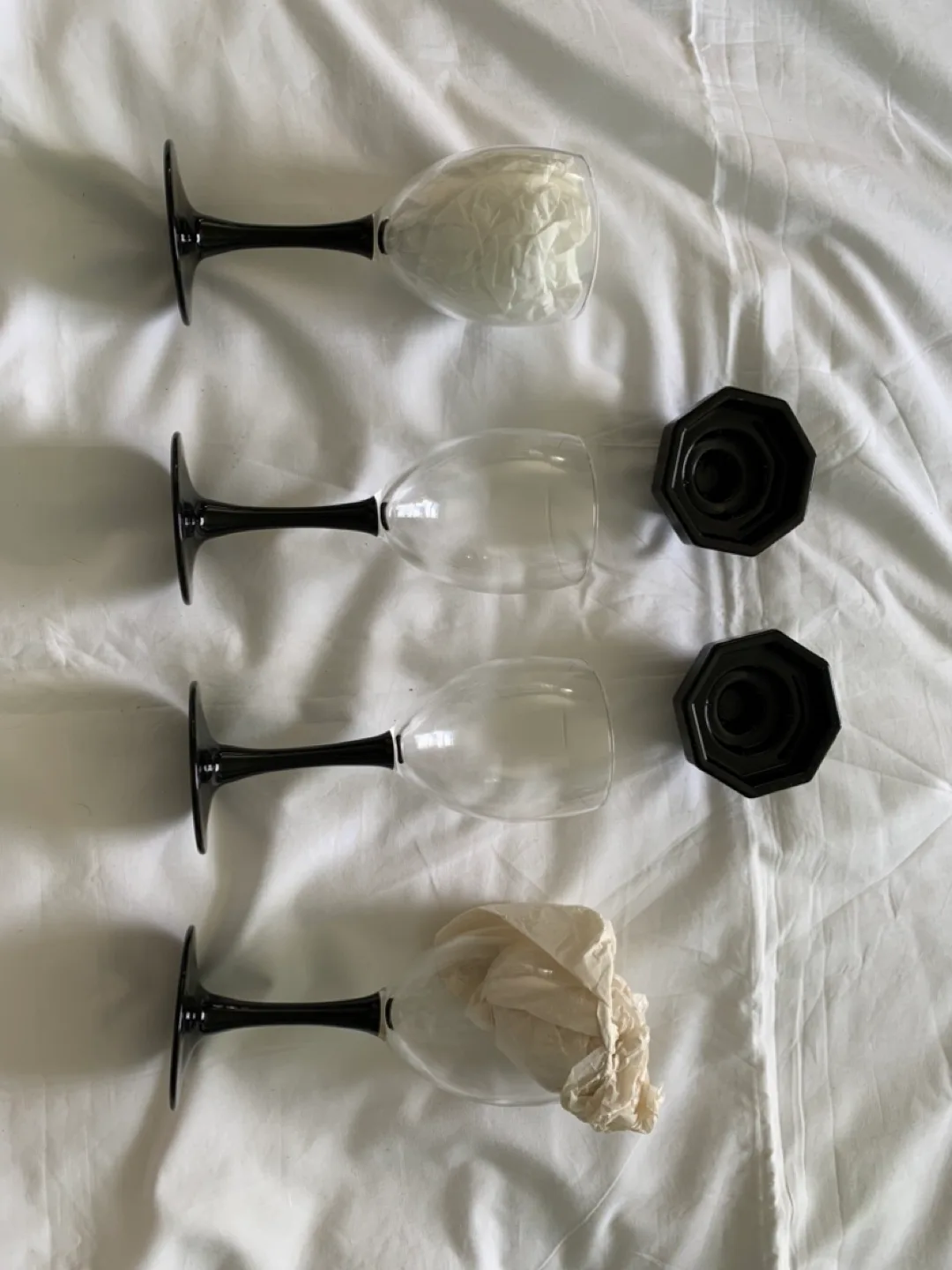 Arc International Black Octagonal Glassware Set image indicator(3)