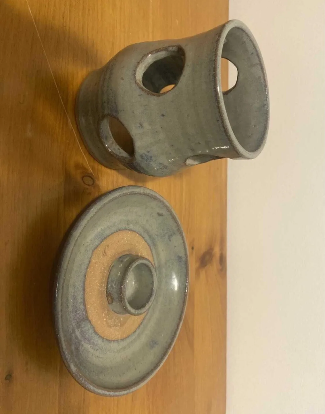 Handcrafted Pottery - J Lumsden image indicator(2)