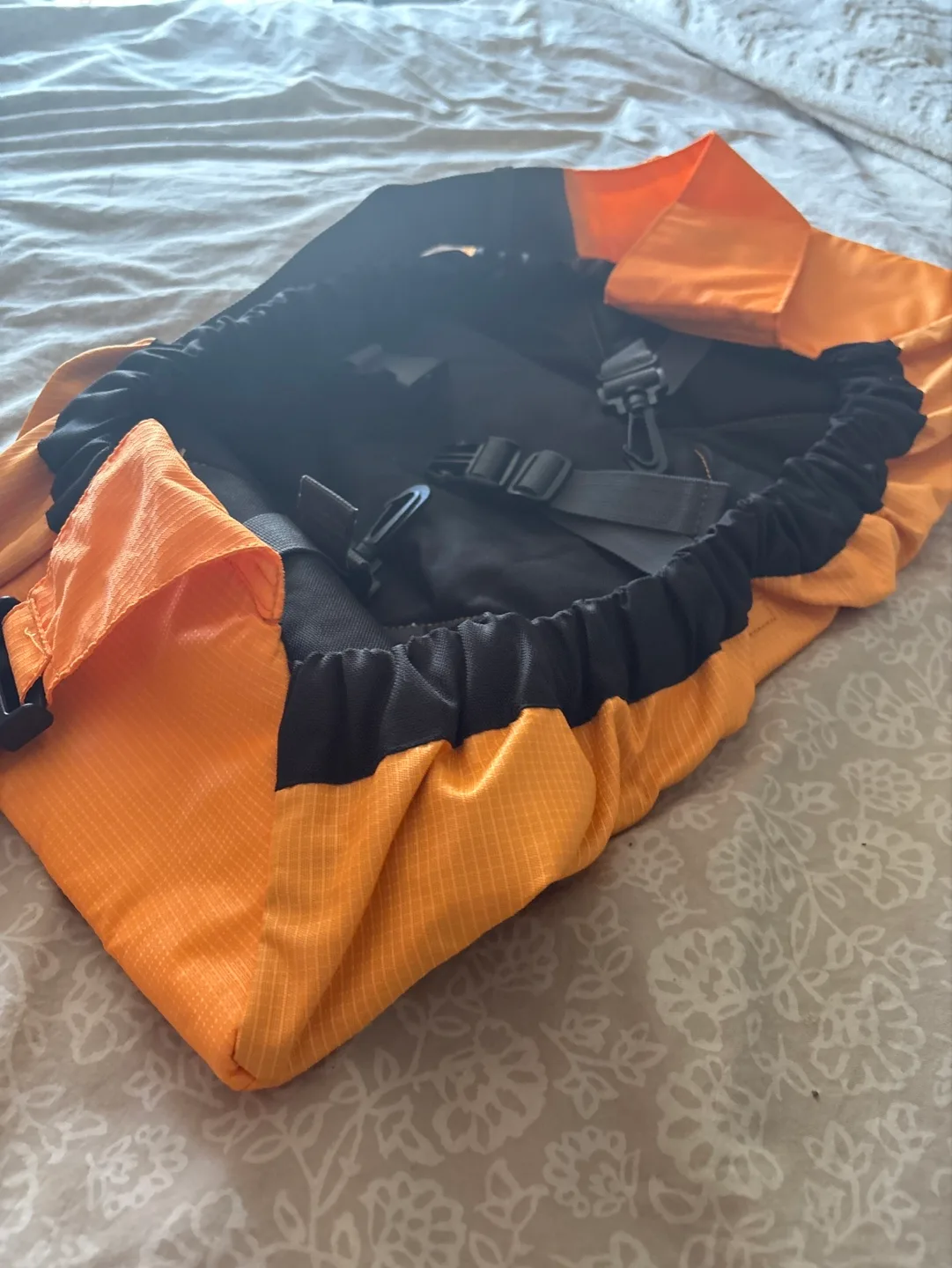 Pet Carrier Backpack image indicator(3)