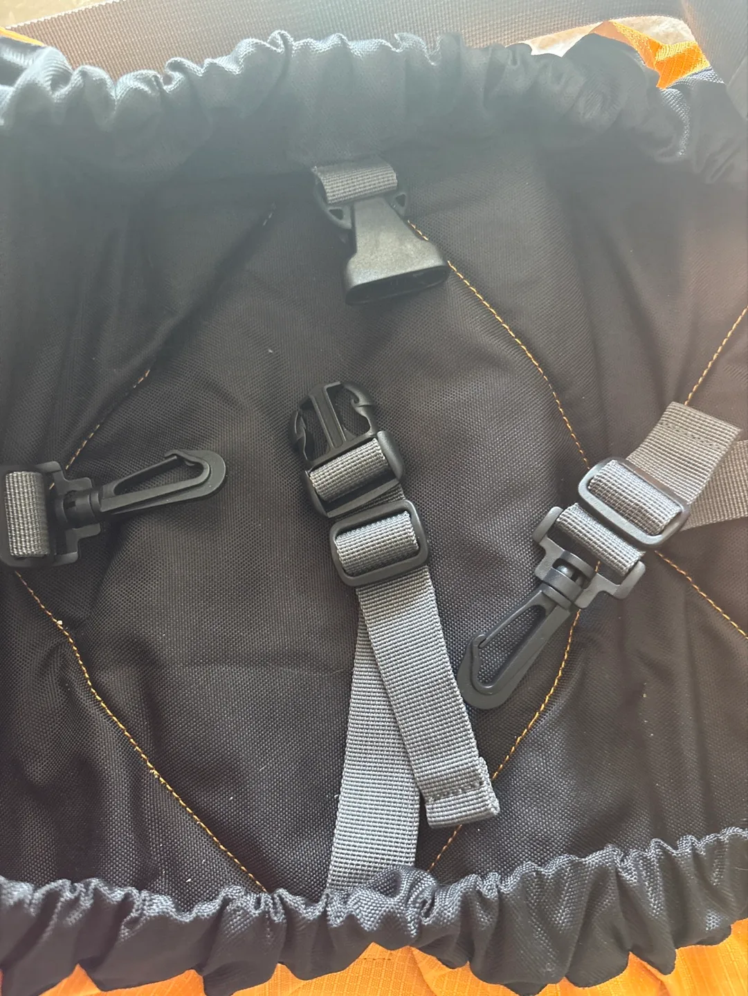 Pet Carrier Backpack image indicator(2)