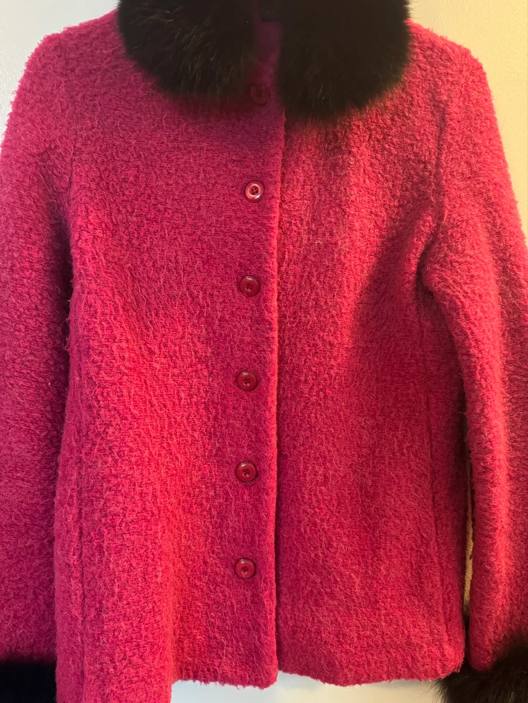 Vintage David Paul New York Pink Jacket, Fur Collar and Cuffs image indicator(4)