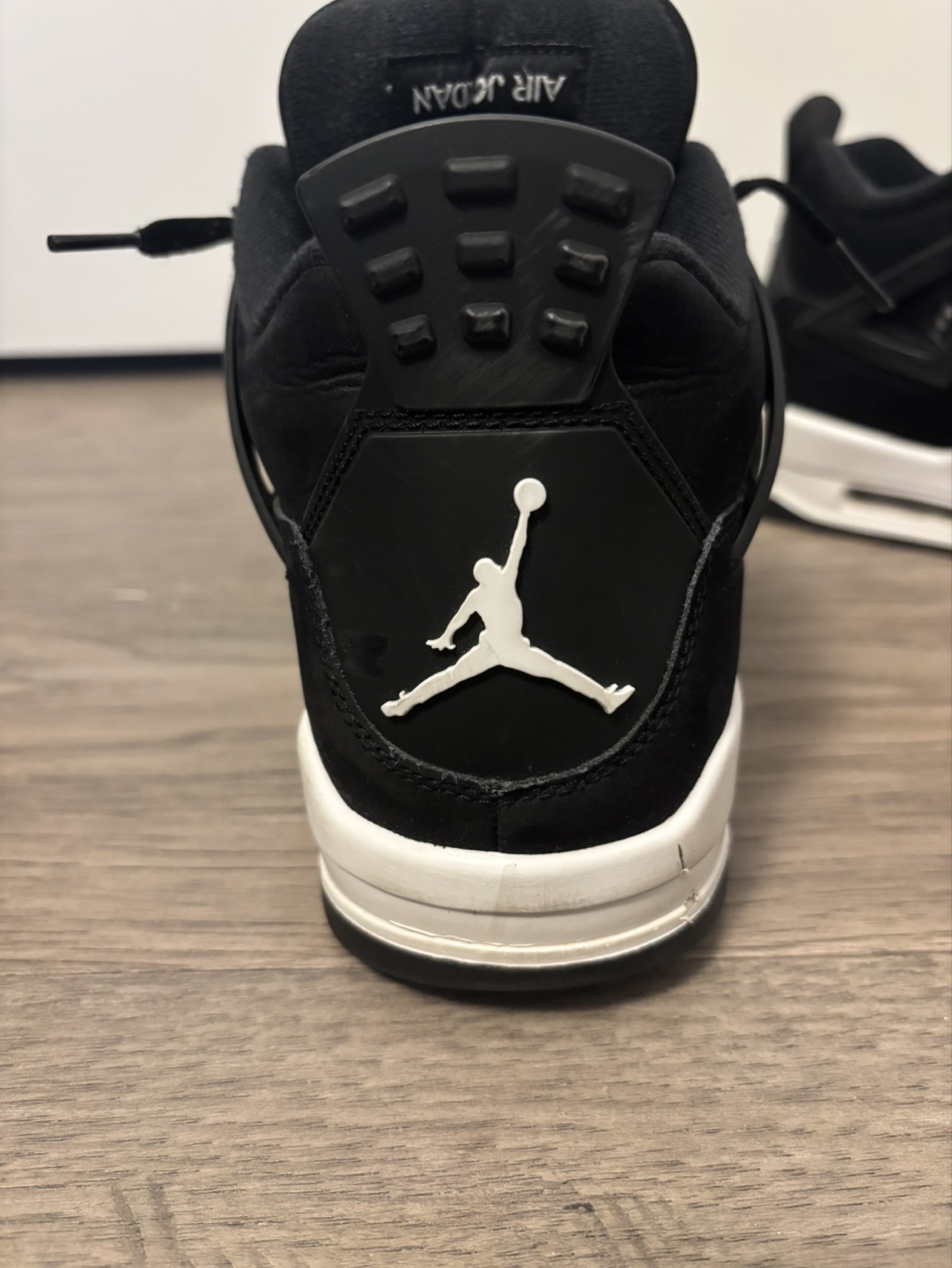 Air Jordan 4 Retro white thunders - photo 3