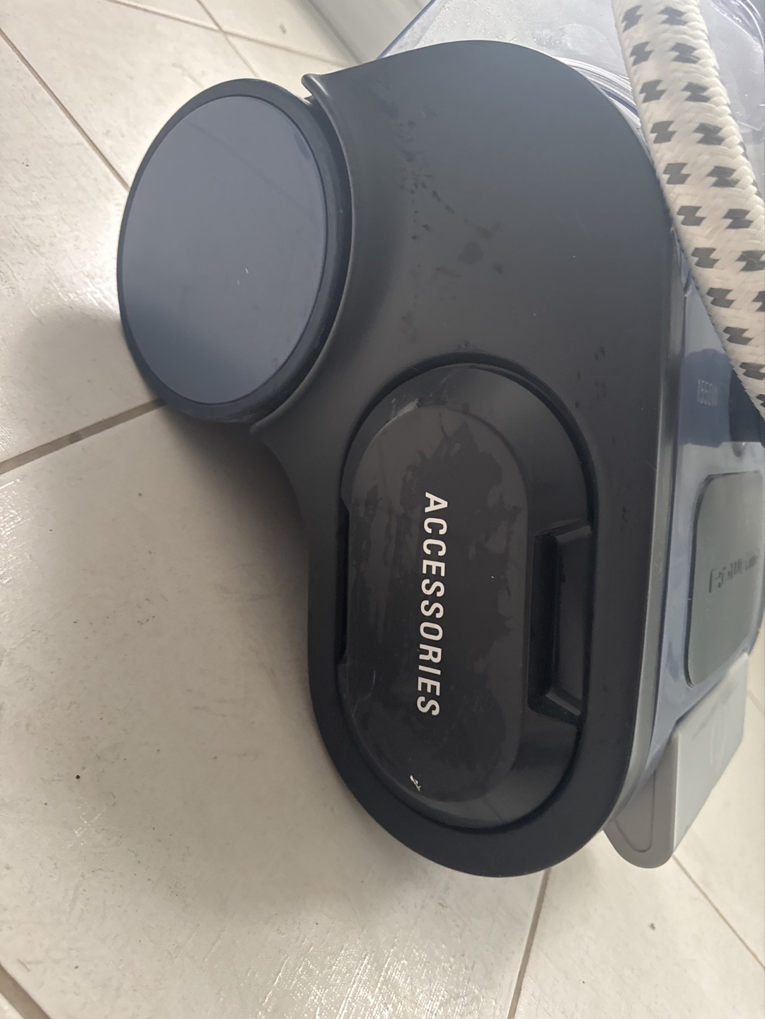 Rowenta Precision Valet Garment Steamer 1550W - photo 3