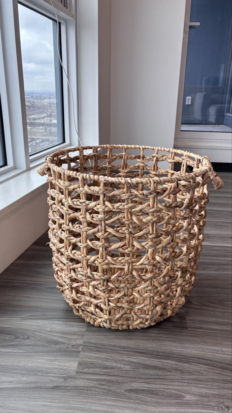 Rattan Basket - Move-out Sale ⚡