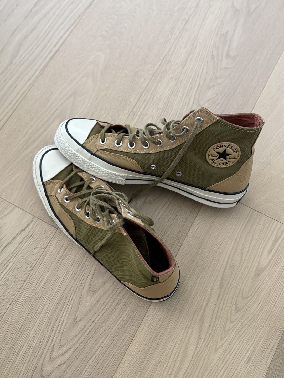 Converse Chuck 70 High Top Sneakers