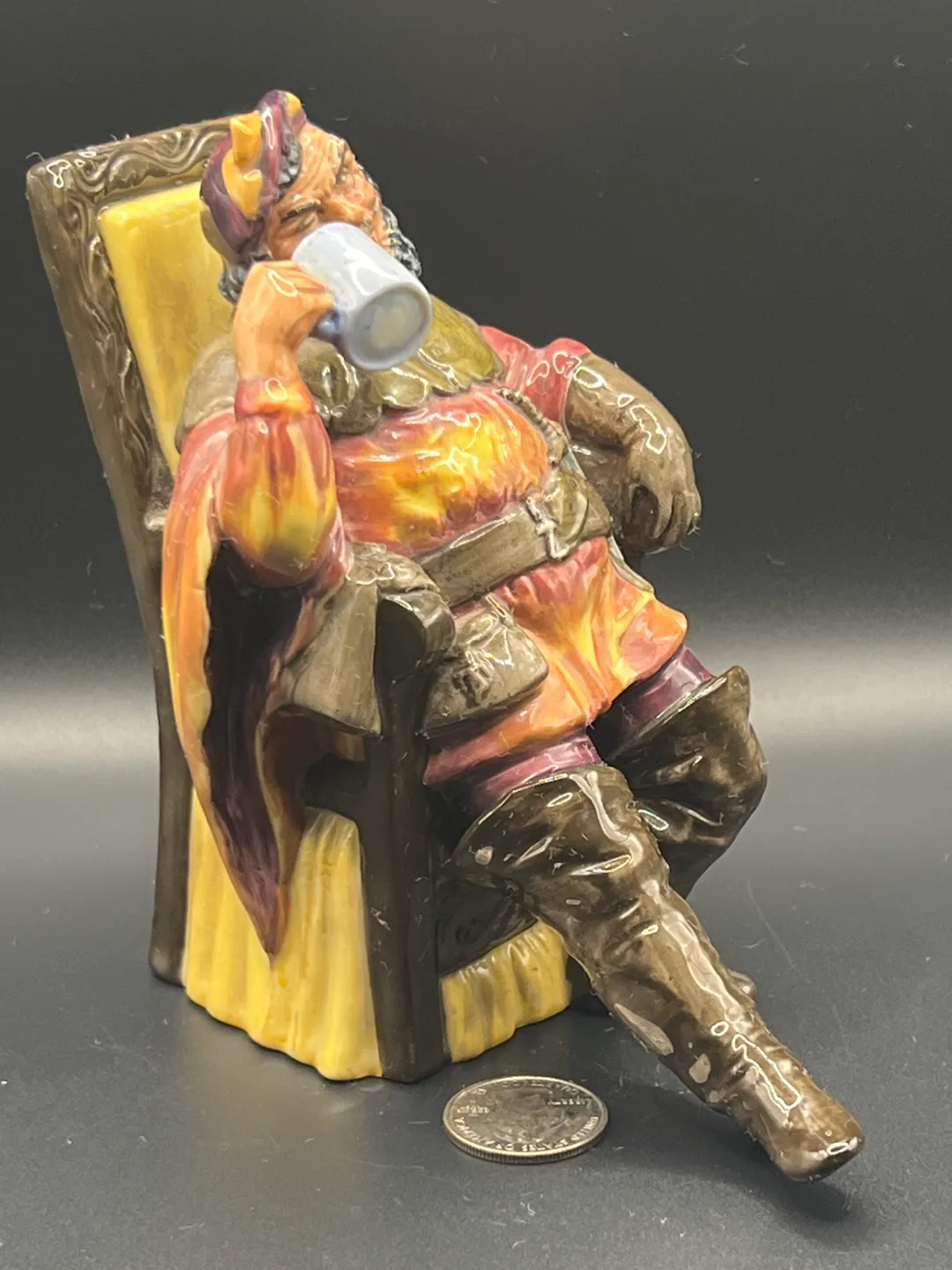 Vintage Royal Doulton The Foaming Quart Figurine image indicator(2)