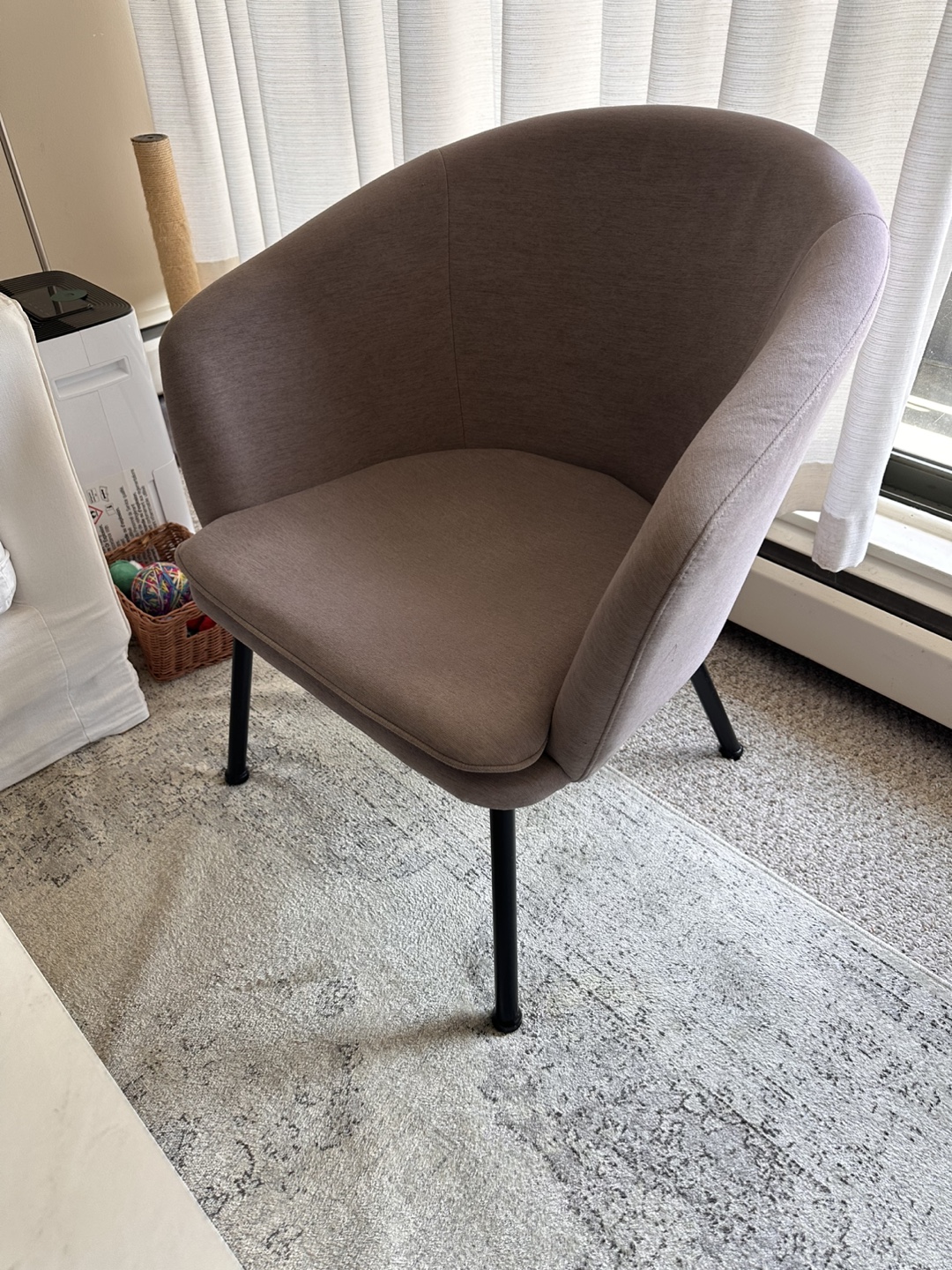 Grey Accent Chair with Black Legs - photo 3