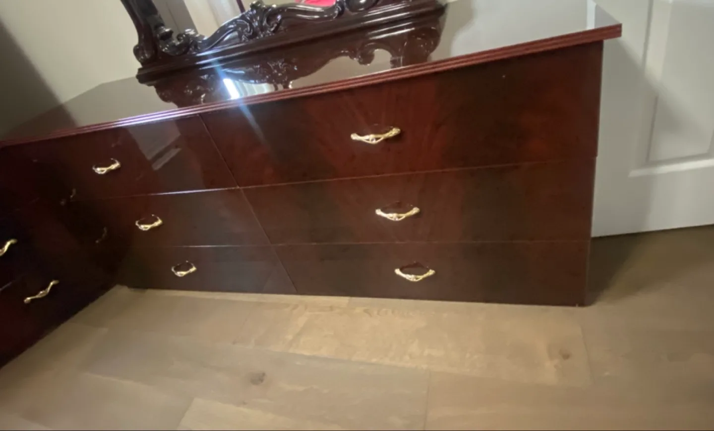 Vanity Set with Mirror image indicator(2)