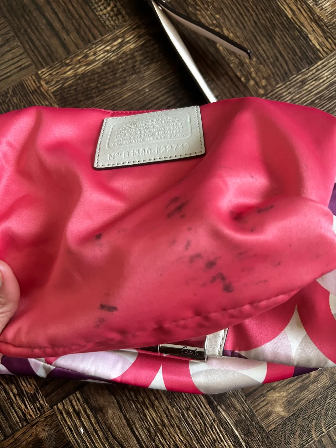 Coach purple hand bag image indicator(4)