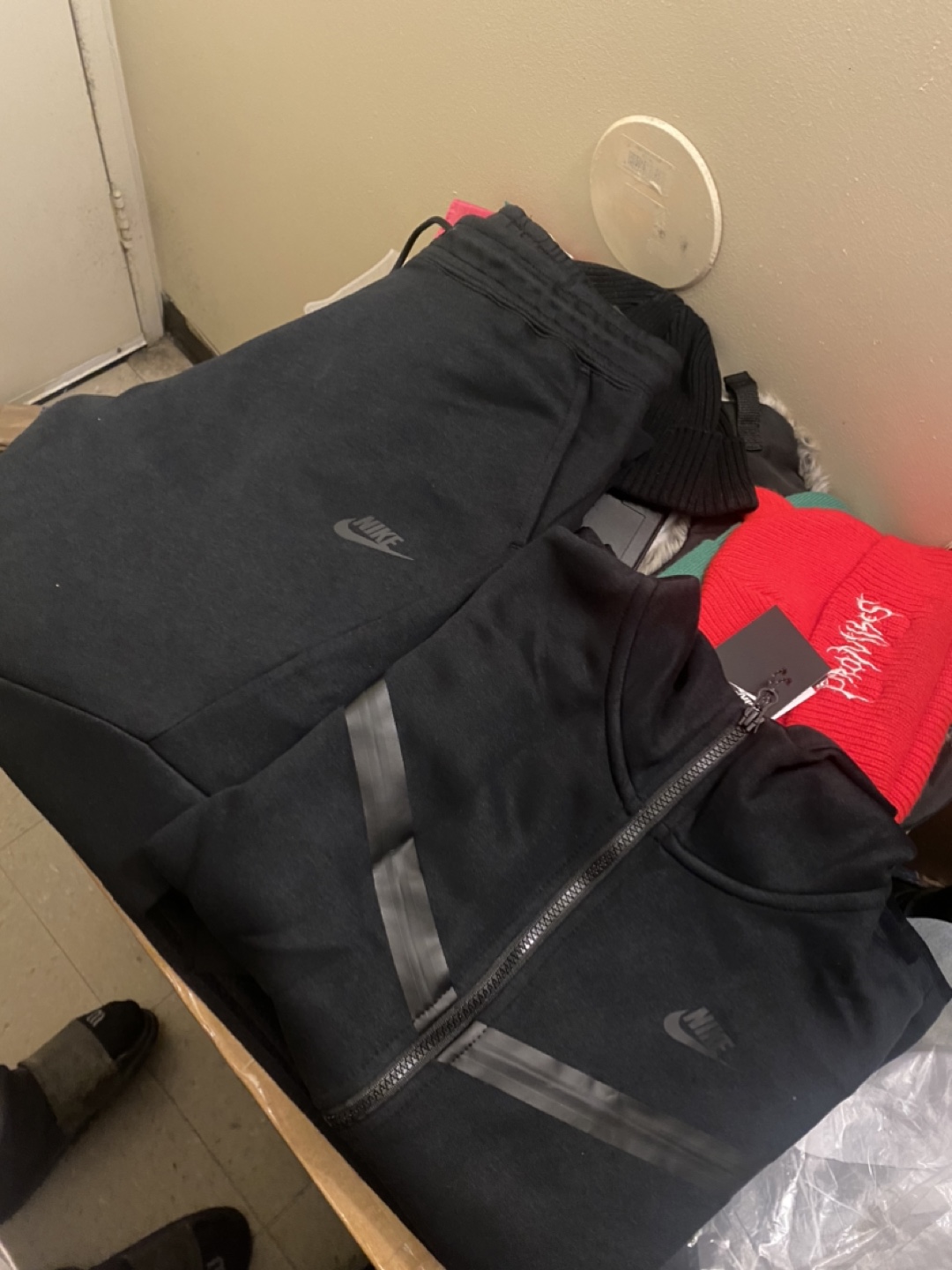 Nike Tech Fleece Tracksuit black M