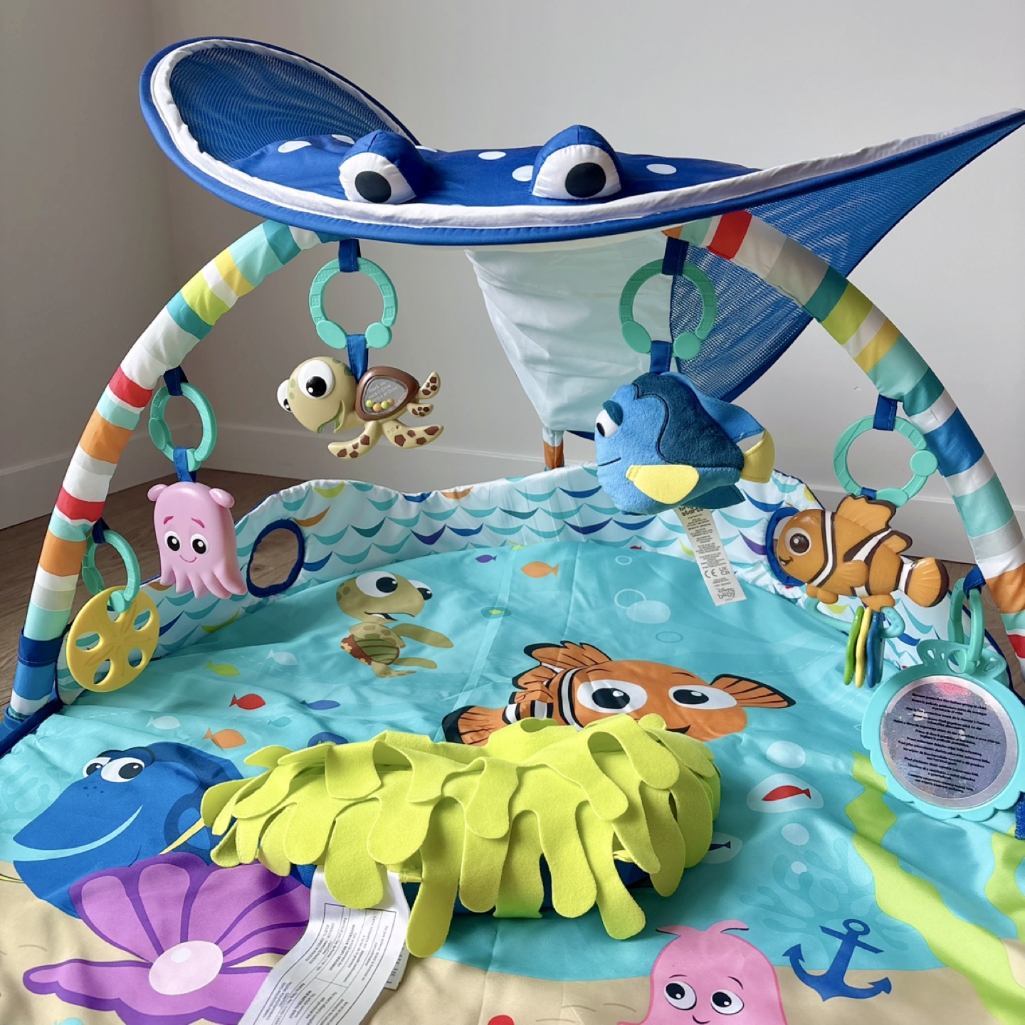 Disney Finding Nemo Baby Lights & Music Gym Playmat - photo 2