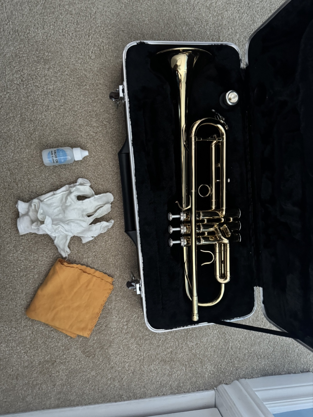 Stagg Trumpet with Case and Accessories
