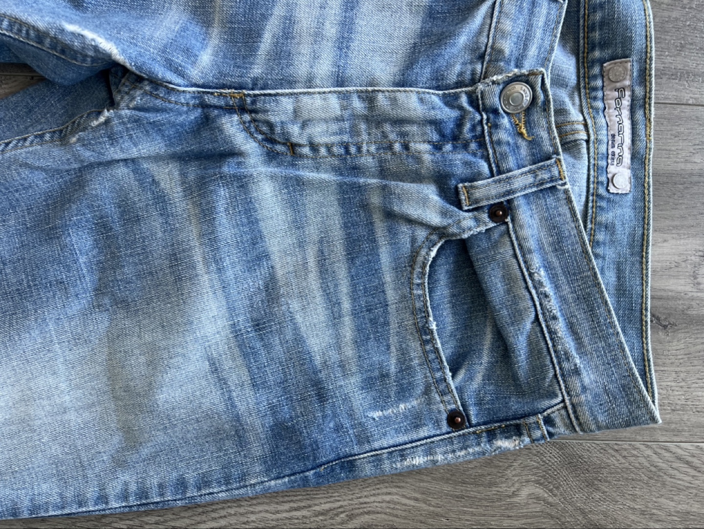 Fornarina Distressed Straight Jeans Size 27 - photo 3