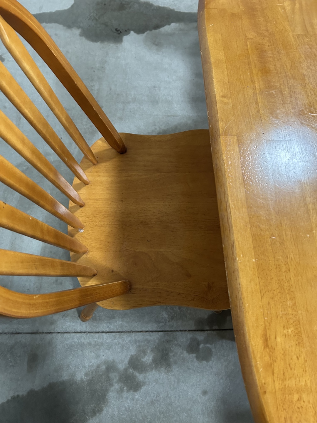 Wooden Oval Dining Table and Four Chairs Set - photo 5