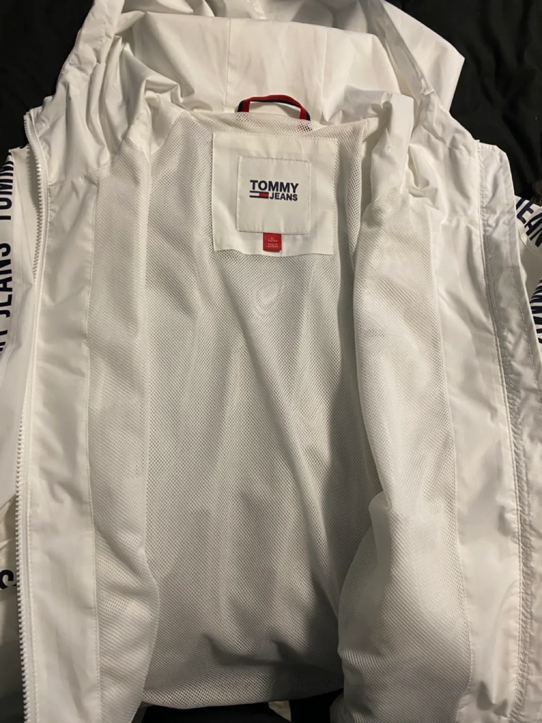 Tommy Jeans White Jacket image indicator(2)