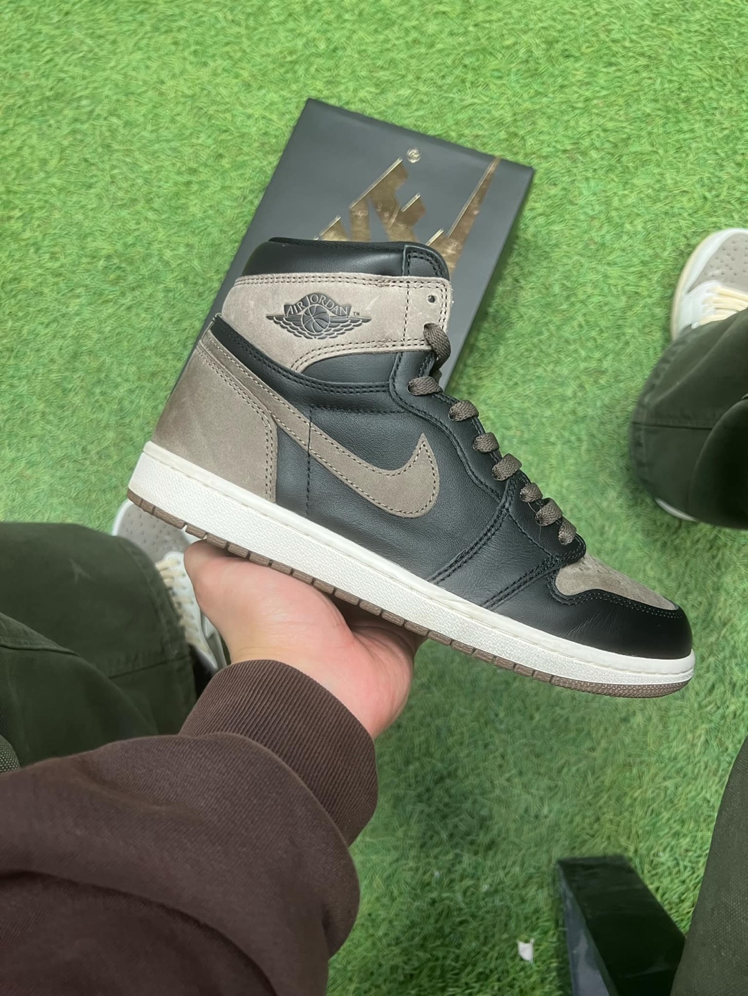 Jordan 1 Palomino - Size 8