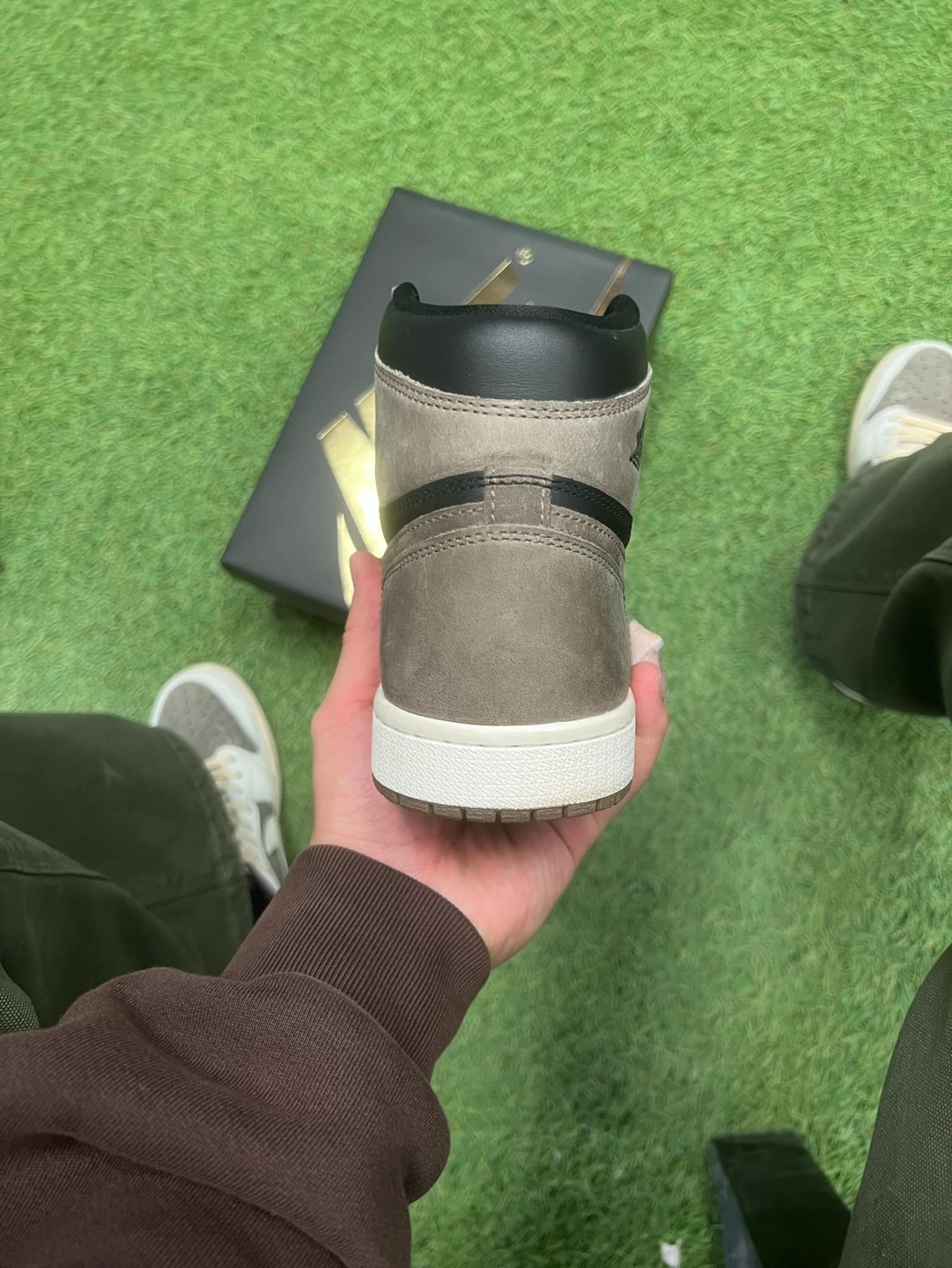 Jordan 1 Palomino - Size 8 - photo 4