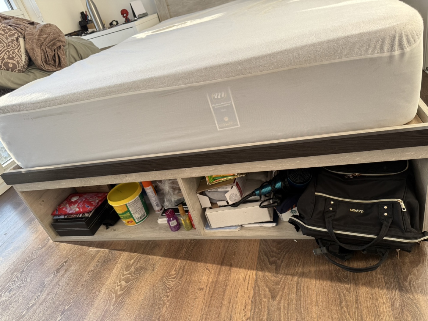 Queen Size Storage Bed Frame - photo 2