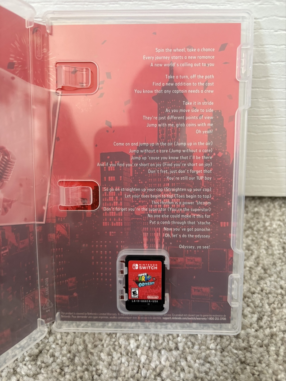 Nintendo Switch Super Mario Odyssey Game - photo 2