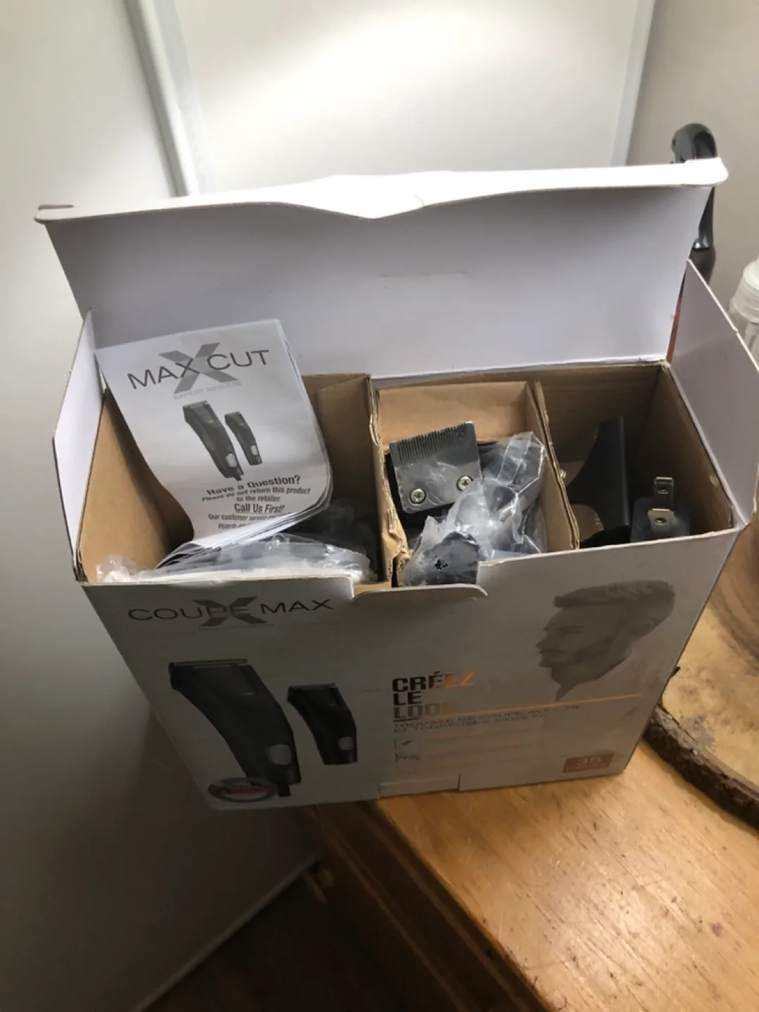 Max Cut Hair Clipper Kit - 35 Pieces image indicator(2)