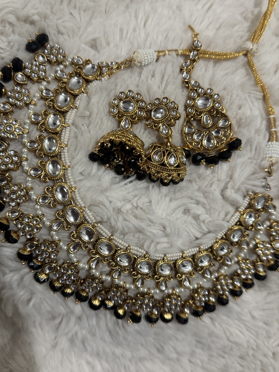 Black kundan set : pickup only - photo 2