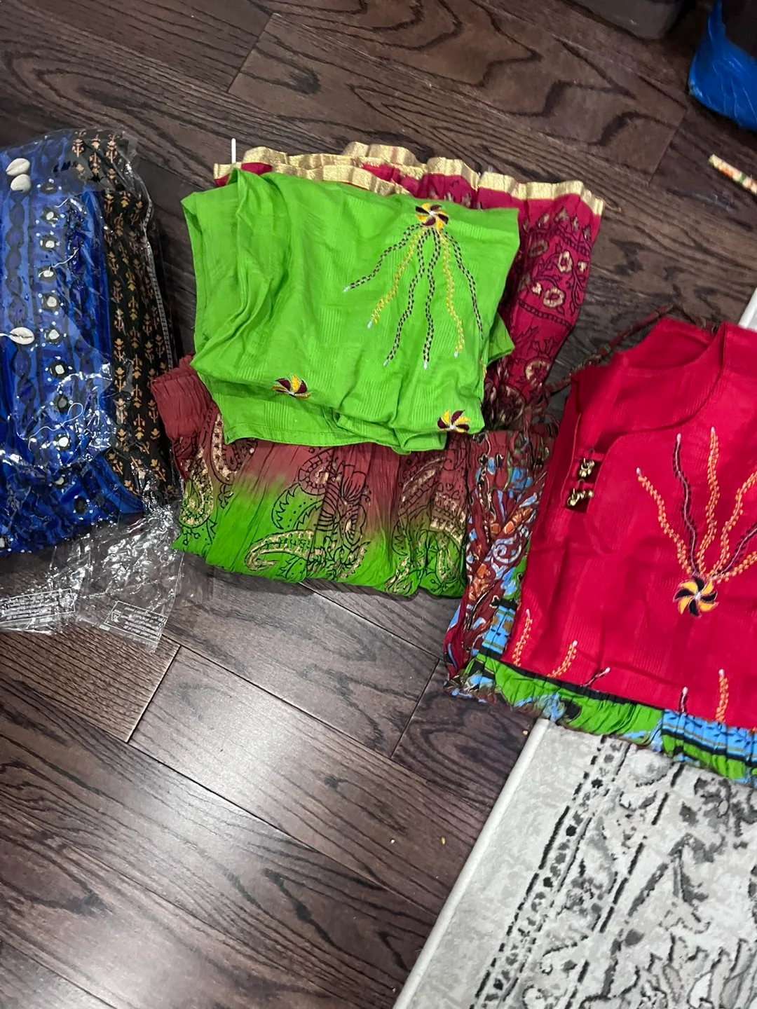 Four Beautiful Indian Suits image indicator(5)