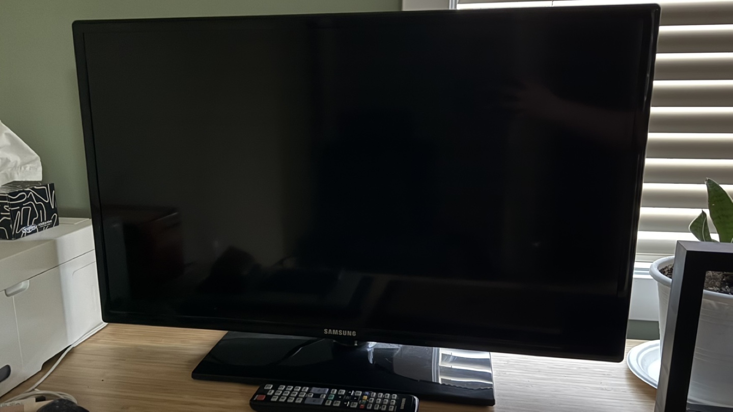 29” Samsung LED HDTV - Excellent Condition