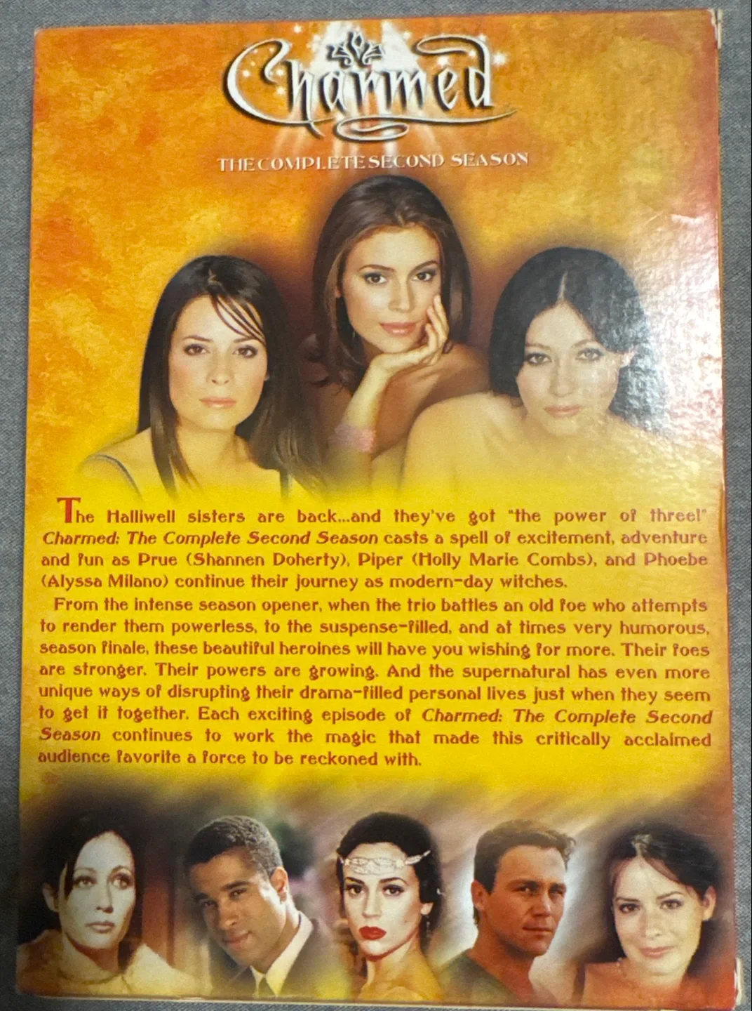 Charmed: The Complete Second Season DVD image indicator(2)