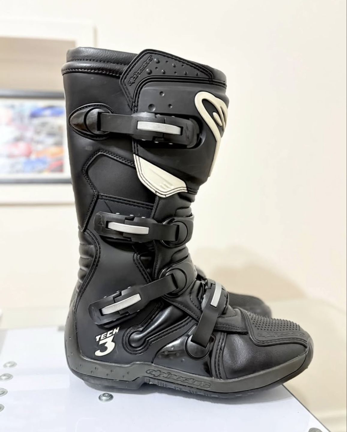 Alpinestars tech 3 boots size 12 like new. - photo 4